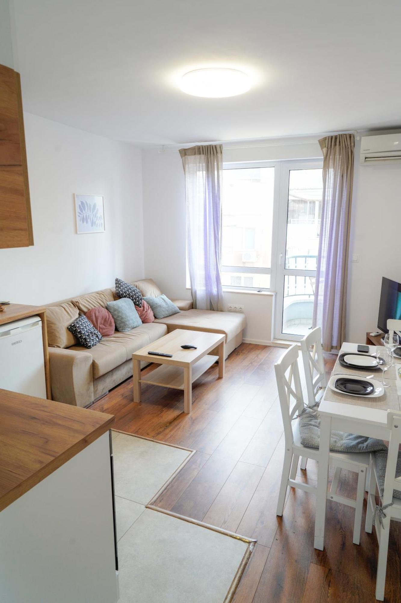 Central Cosy, Fully Renovated 2Bd Near The Cathedral Warna Exterior foto