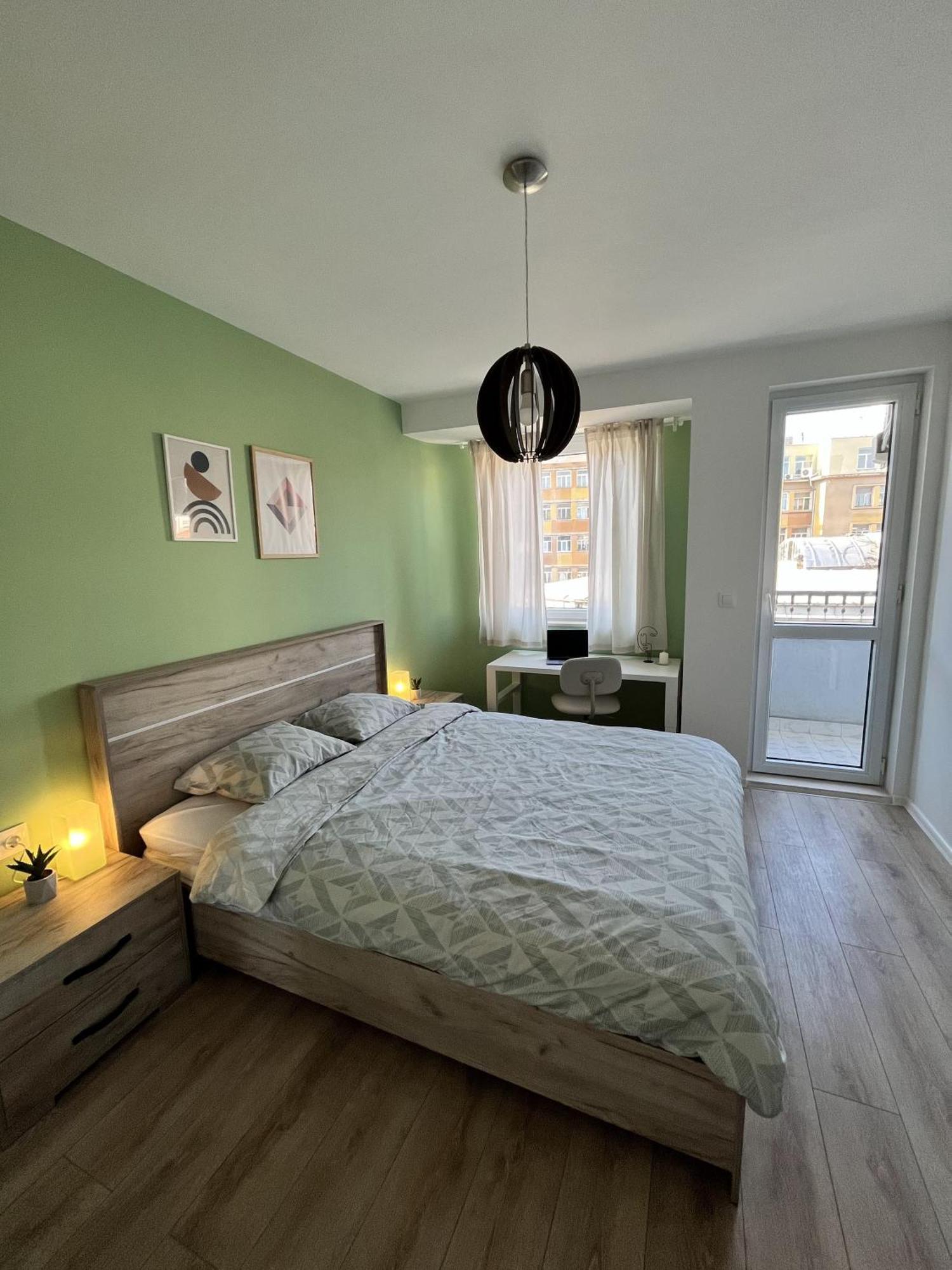 Central Cosy, Fully Renovated 2Bd Near The Cathedral Warna Exterior foto